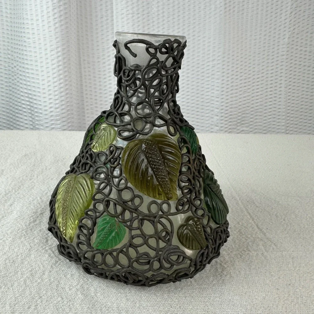 Vintage Art Glass Vase Metal Filigree‎ Overlay Leaf Design Studio Decor